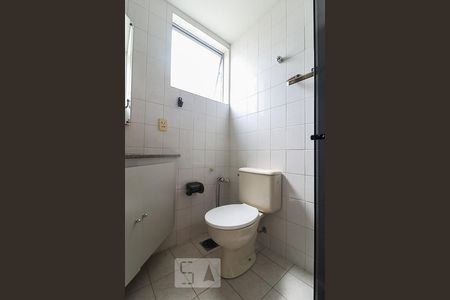 Apartamento à venda com 90m², 3 quartos e 2 vagas Apartamento à venda com 90m², 3 quartos e 2 vagasBanheiro da Suíte