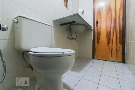 Apartamento à venda com 90m², 3 quartos e 2 vagas Apartamento à venda com 90m², 3 quartos e 2 vagasBanheiro