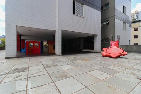 Apartamento à venda com 90m², 3 quartos e 2 vagas Apartamento à venda com 90m², 3 quartos e 2 vagasPlayground