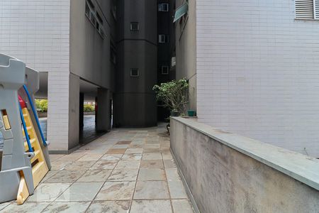 Apartamento à venda com 90m², 3 quartos e 2 vagas Apartamento à venda com 90m², 3 quartos e 2 vagasÁrea Comum