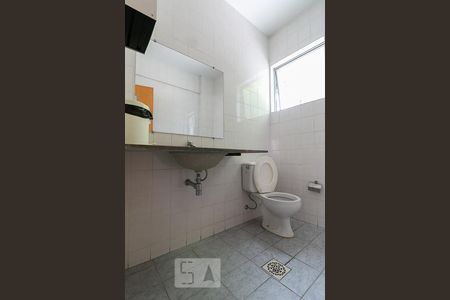 Apartamento à venda com 90m², 3 quartos e 2 vagas Apartamento à venda com 90m², 3 quartos e 2 vagasBanheiro do Salão de Festas