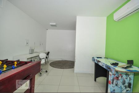 Sala de Jogos de apartamento à venda com 3 quartos, 77m² em Taquara, Rio de Janeiro