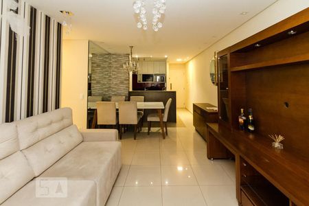 sala de apartamento para alugar com 3 quartos, 77m² em Vila Invernada, São Paulo