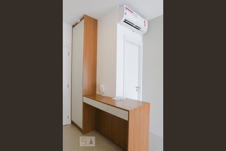 Cozinha de apartamento para alugar com 1 quarto, 34m² em Consolação, São Paulo