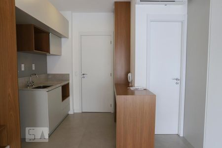 Cozinha de apartamento para alugar com 1 quarto, 34m² em Consolação, São Paulo