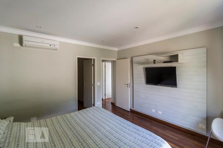 Casa à venda com 275m², 3 quartos e 6 vagasSuíte 3