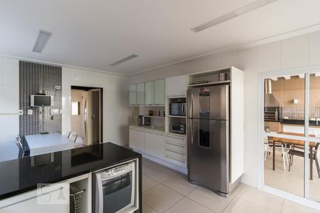 Casa à venda com 275m², 3 quartos e 6 vagasCozinha