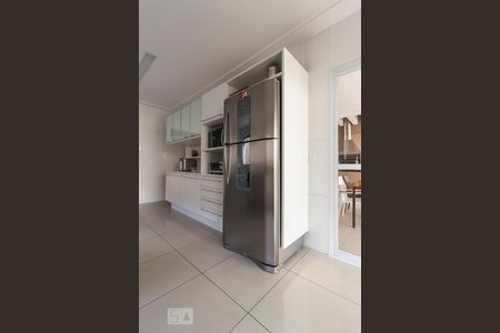 Casa à venda com 275m², 3 quartos e 6 vagasCozinha