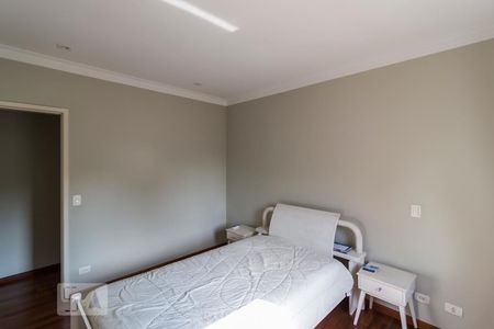 Casa à venda com 275m², 3 quartos e 6 vagasSuíte 1