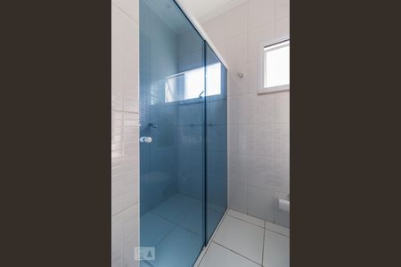 Casa à venda com 275m², 3 quartos e 6 vagasBanheiro suíte 2