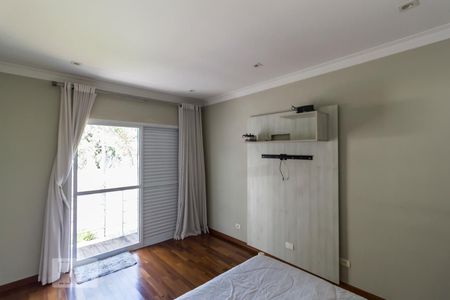 Casa à venda com 275m², 3 quartos e 6 vagasSuíte 2