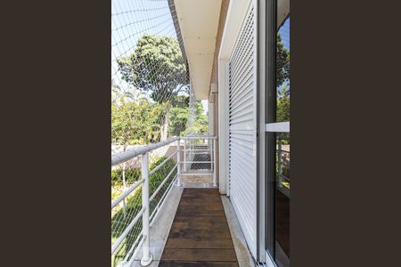 Casa à venda com 275m², 3 quartos e 6 vagasVaranda suíte 2