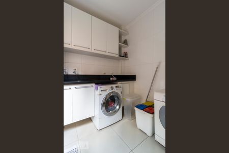 Casa à venda com 275m², 3 quartos e 6 vagasÁrea de serviço