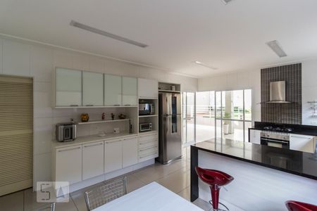 Casa à venda com 275m², 3 quartos e 6 vagasCozinha