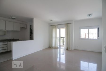 Sala de apartamento para alugar com 2 quartos, 73m² em Tamboré, Barueri