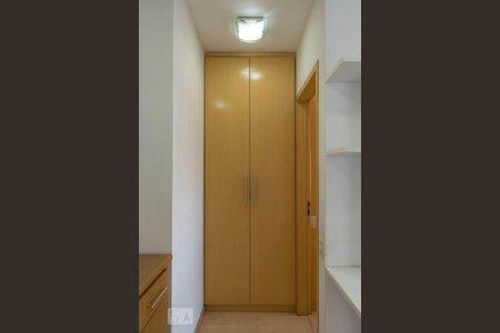 Sala (Armários) de apartamento à venda com 1 quarto, 38m² em Vila Mariana, São Paulo