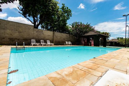 Apartamento para alugar com 245m², 4 quartos e 2 vagasPiscina