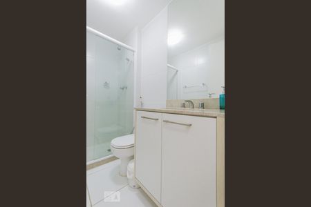 Banheiro de apartamento à venda com 3 quartos, 90m² em Jacarepaguá, Rio de Janeiro