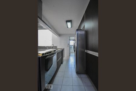 Apartamento à venda com 192m², 4 quartos e 3 vagasCozinha