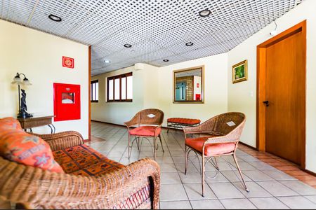 Apartamento à venda com 98m², 3 quartos e 2 vagas Apartamento à venda com 98m², 3 quartos e 2 vagasHall