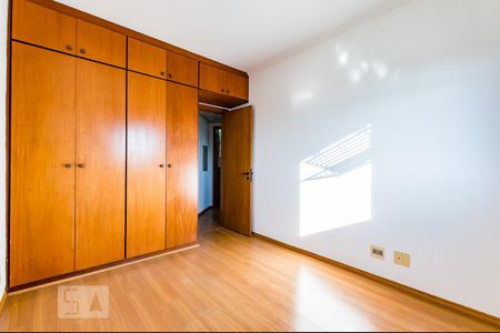 Apartamento à venda com 98m², 3 quartos e 2 vagas Apartamento à venda com 98m², 3 quartos e 2 vagasQuarto 2