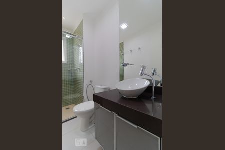 Apartamento à venda com 84m², 2 quartos e 2 vagas Apartamento à venda com 84m², 2 quartos e 2 vagasBanheiro