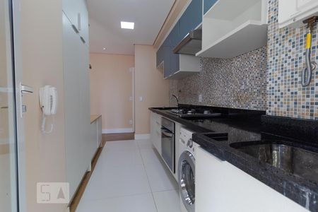 Apartamento à venda com 84m², 2 quartos e 2 vagas Apartamento à venda com 84m², 2 quartos e 2 vagasCozinha