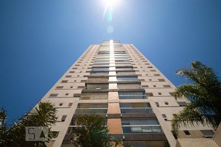 Apartamento à venda com 84m², 2 quartos e 2 vagas Apartamento à venda com 84m², 2 quartos e 2 vagasFachada