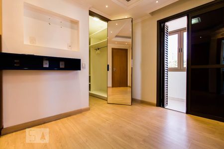 Apartamento para alugar com 112m², 3 quartos e 2 vagas Apartamento para alugar com 112m², 3 quartos e 2 vagasSuite