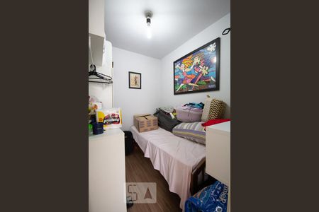 Apartamento à venda com 177m², 3 quartos e 3 vagas Apartamento à venda com 177m², 3 quartos e 3 vagasQuarto de serviço