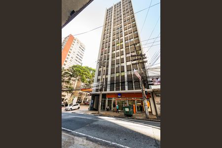 Studio à venda com 55m², 1 quarto e sem vaga Studio à venda com 55m², 1 quarto e sem vagaFachada