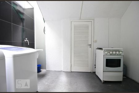 Studio para alugar com 28m², 1 quarto e sem vagaLavanderia e cozinha