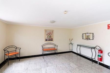 Apartamento à venda com 80m², 3 quartos e 1 vaga Apartamento à venda com 80m², 3 quartos e 1 vagaHall de entarada