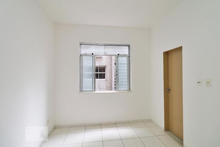 Sala. de apartamento para alugar com 1 quarto, 37m² em Copacabana, Rio de Janeiro