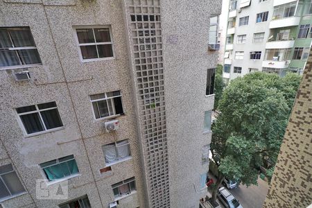 Vista Sala. de apartamento para alugar com 1 quarto, 37m² em Copacabana, Rio de Janeiro