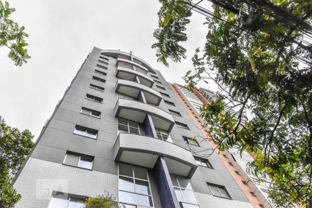 Apartamento para alugar com 44m², 1 quarto e 1 vaga Apartamento para alugar com 44m², 1 quarto e 1 vagaFachada
