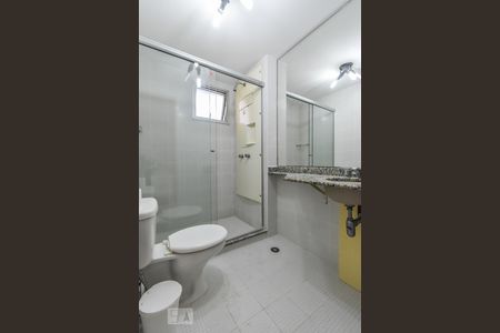 Apartamento para alugar com 44m², 1 quarto e 1 vaga Apartamento para alugar com 44m², 1 quarto e 1 vagaSuíte - Banheiro