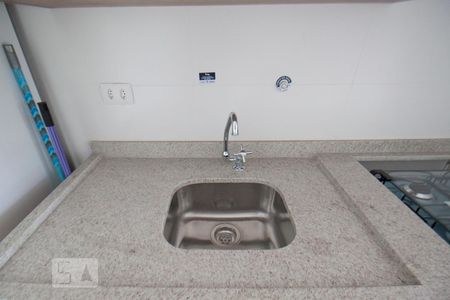 Pia de apartamento para alugar com 1 quarto, 39m² em Bela Vista, São Paulo