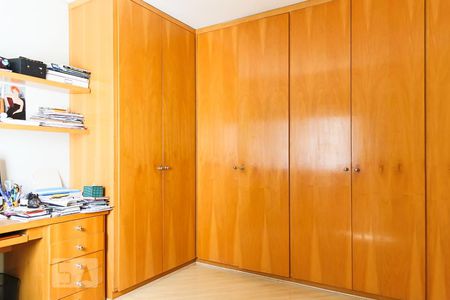 Apartamento à venda com 260m², 2 quartos e 3 vagas Apartamento à venda com 260m², 2 quartos e 3 vagasQuarto 1