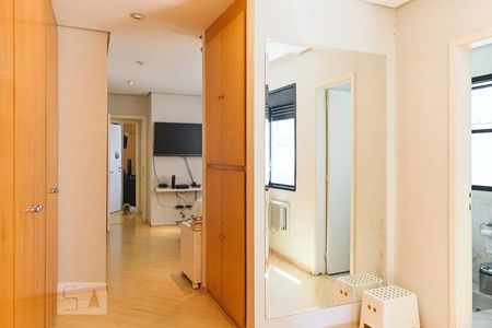 Apartamento à venda com 260m², 2 quartos e 3 vagas Apartamento à venda com 260m², 2 quartos e 3 vagasQuarto 1