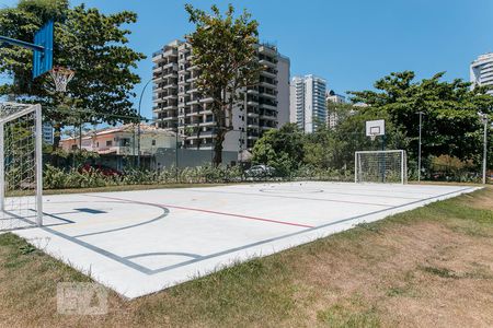 Apartamento à venda com 100m², 3 quartos e 2 vagasQuadra esportiva