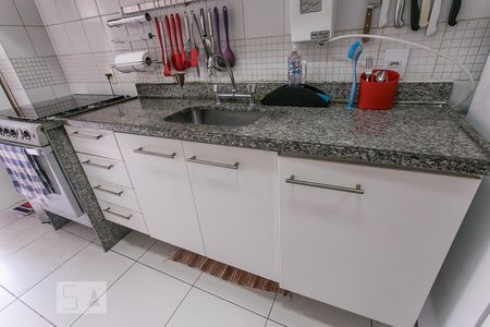 Apartamento à venda com 100m², 3 quartos e 2 vagasDetalhe