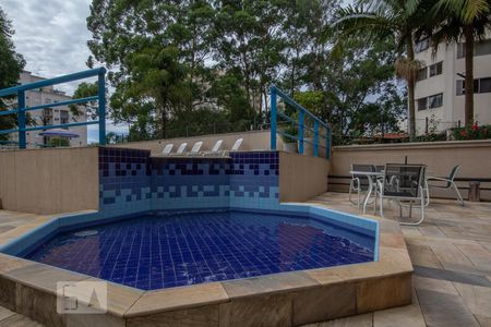 Apartamento para alugar com 53m², 2 quartos e 1 vaga Apartamento para alugar com 53m², 2 quartos e 1 vagaPiscina