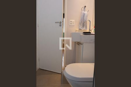 Apartamento à venda com 65m², 3 quartos e 1 vaga Apartamento à venda com 65m², 3 quartos e 1 vagaBanheiro