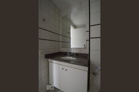 Banheiro de apartamento para alugar com 2 quartos, 50m² em Vila Buarque, São Paulo