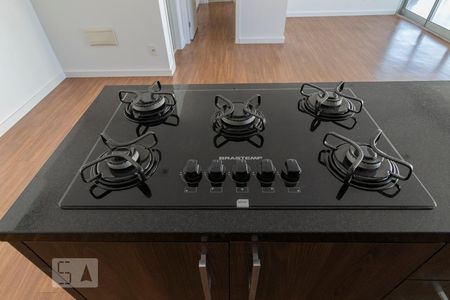 Cooktop de apartamento para alugar com 1 quarto, 83m² em Brooklin Paulista, São Paulo