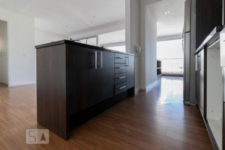 Cozinha de apartamento para alugar com 1 quarto, 83m² em Brooklin Paulista, São Paulo