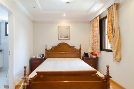 Apartamento à venda com 220m², 5 quartos e 4 vagasSuíte 3