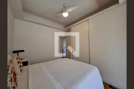Casa à venda com 430m², 4 quartos e 2 vagas Casa à venda com 430m², 4 quartos e 2 vagasQuarto 2