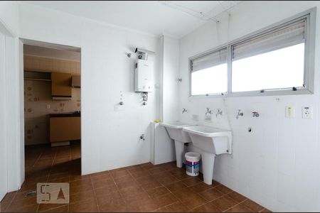 Apartamento à venda com 150m², 4 quartos e 2 vagasLavanderia